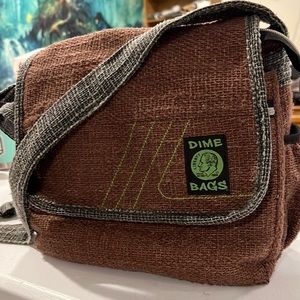 🎉 Dime Bag Brand Crossbody Scent Proof Bag Purse